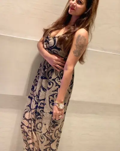 Udumalaipettai Escort